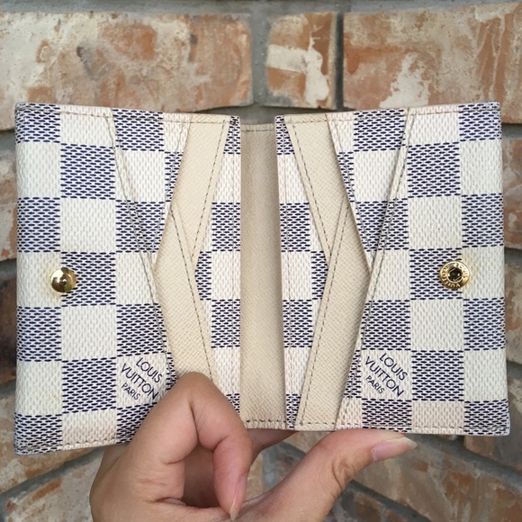 Louis Vuitton Handbags - Louis Vuitton wallet